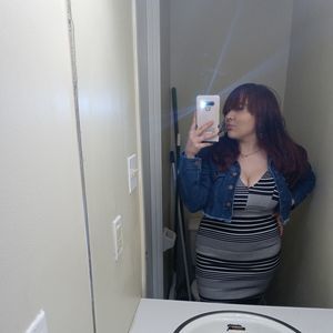 Meet your Posher, Alejandra